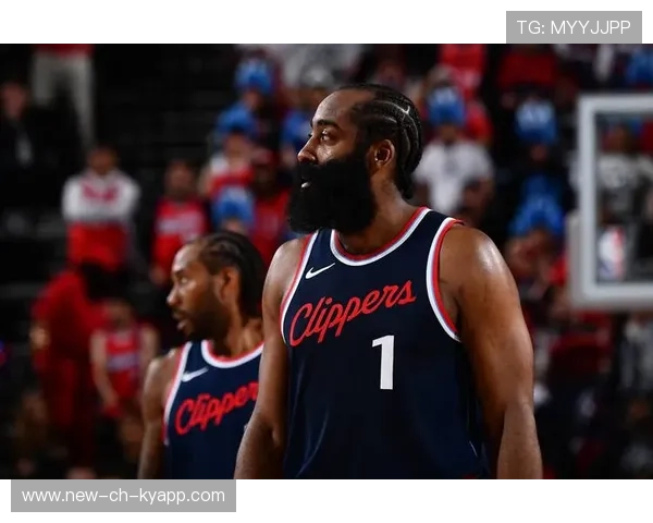 《快船管理层评估球队阵容，考虑引援补强》，快船队伍人员